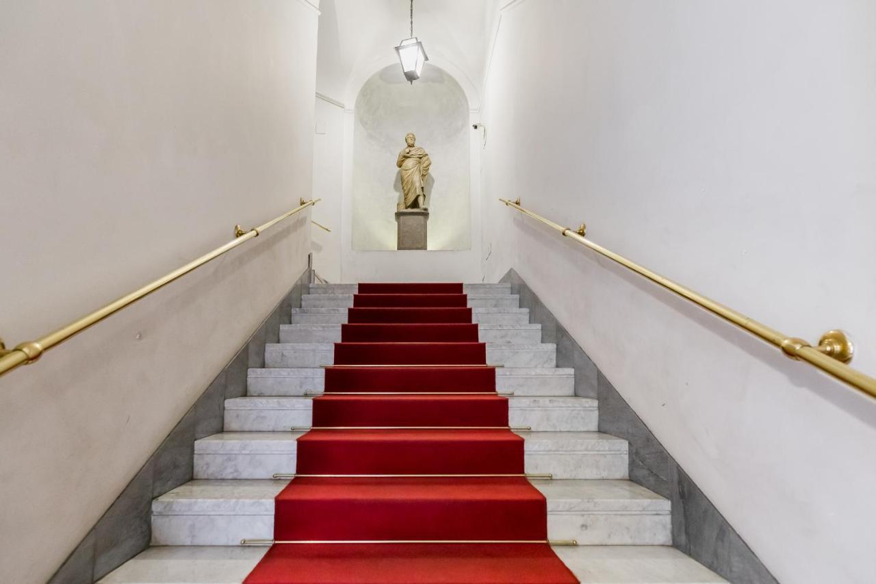 Via Condotti Private Suite Roma Exterior foto
